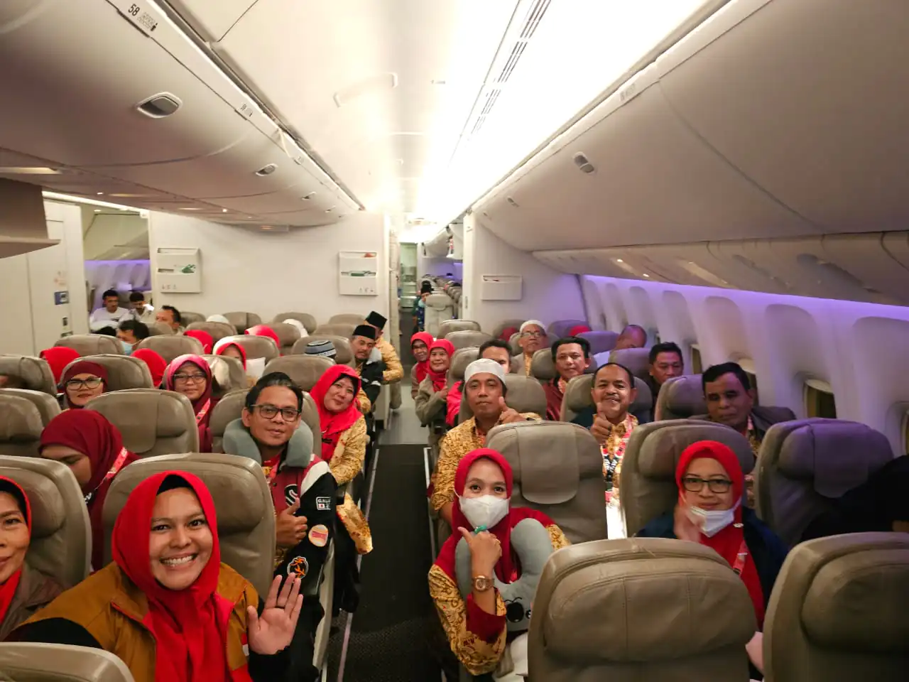 umroh alhijaz travel umroh terpercaya dan resmi kemenag
